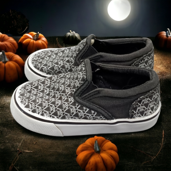 Star Wars Slip on Sneakers - Picture 4 of 6